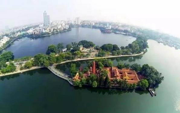 河內西湖.jpg